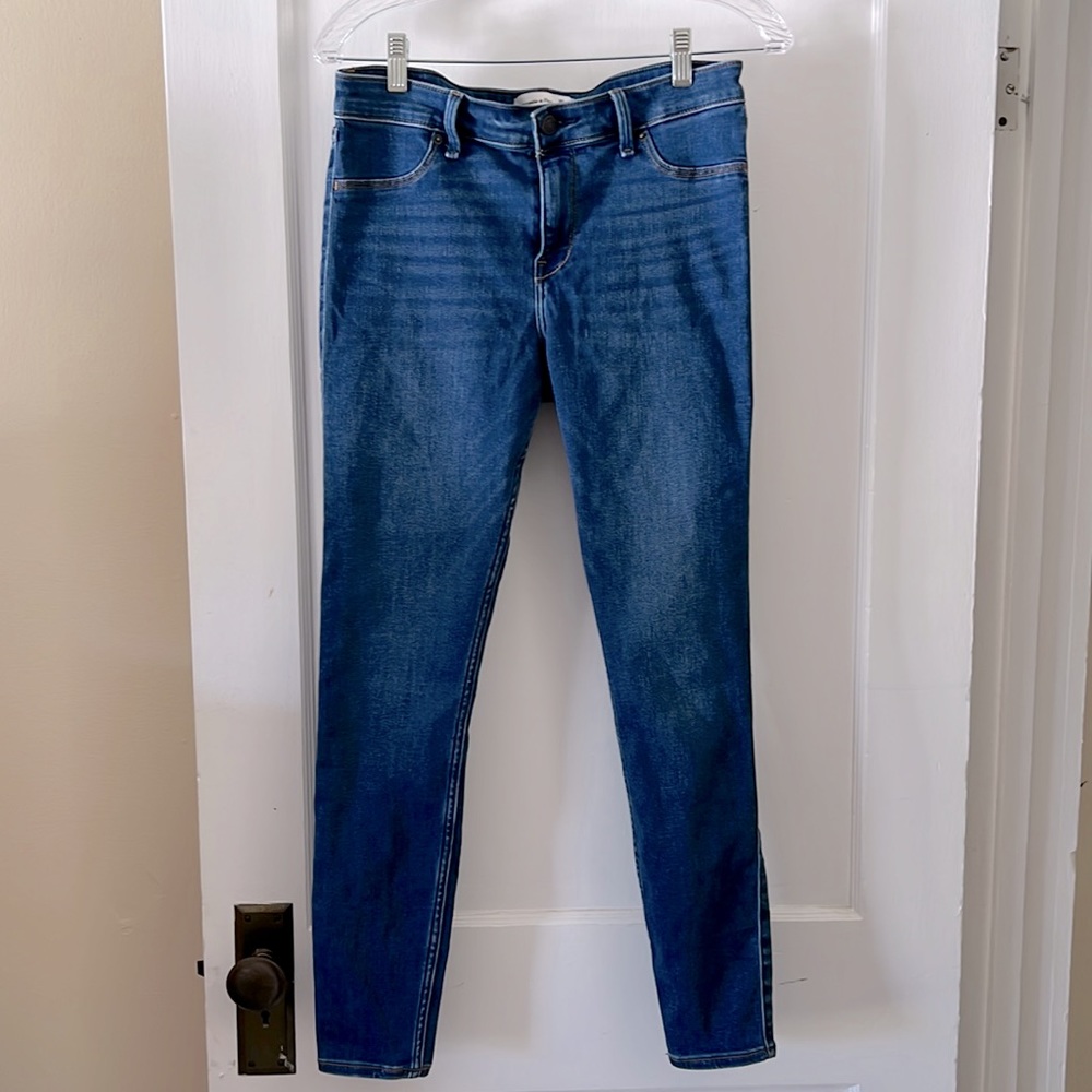 Abercrombie & Fitch Jean Legging. 10R
